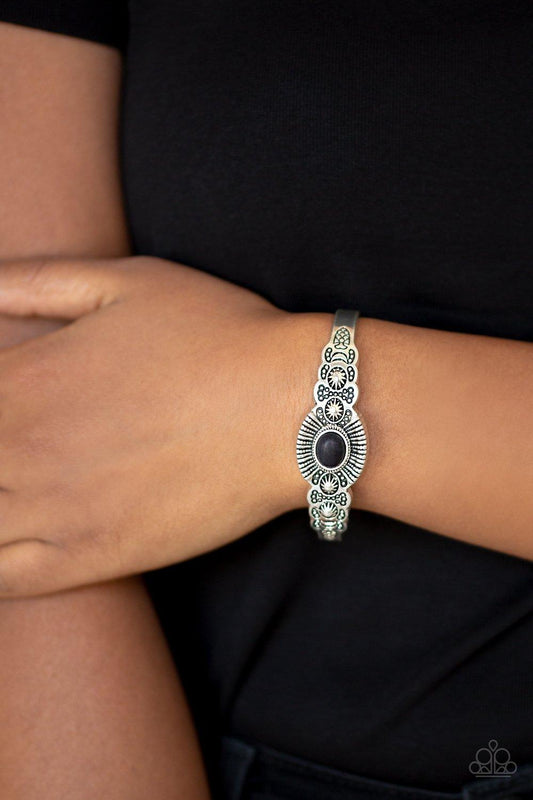 Paparazzi Accessories-Wide Open Mesas - Black Bracelet