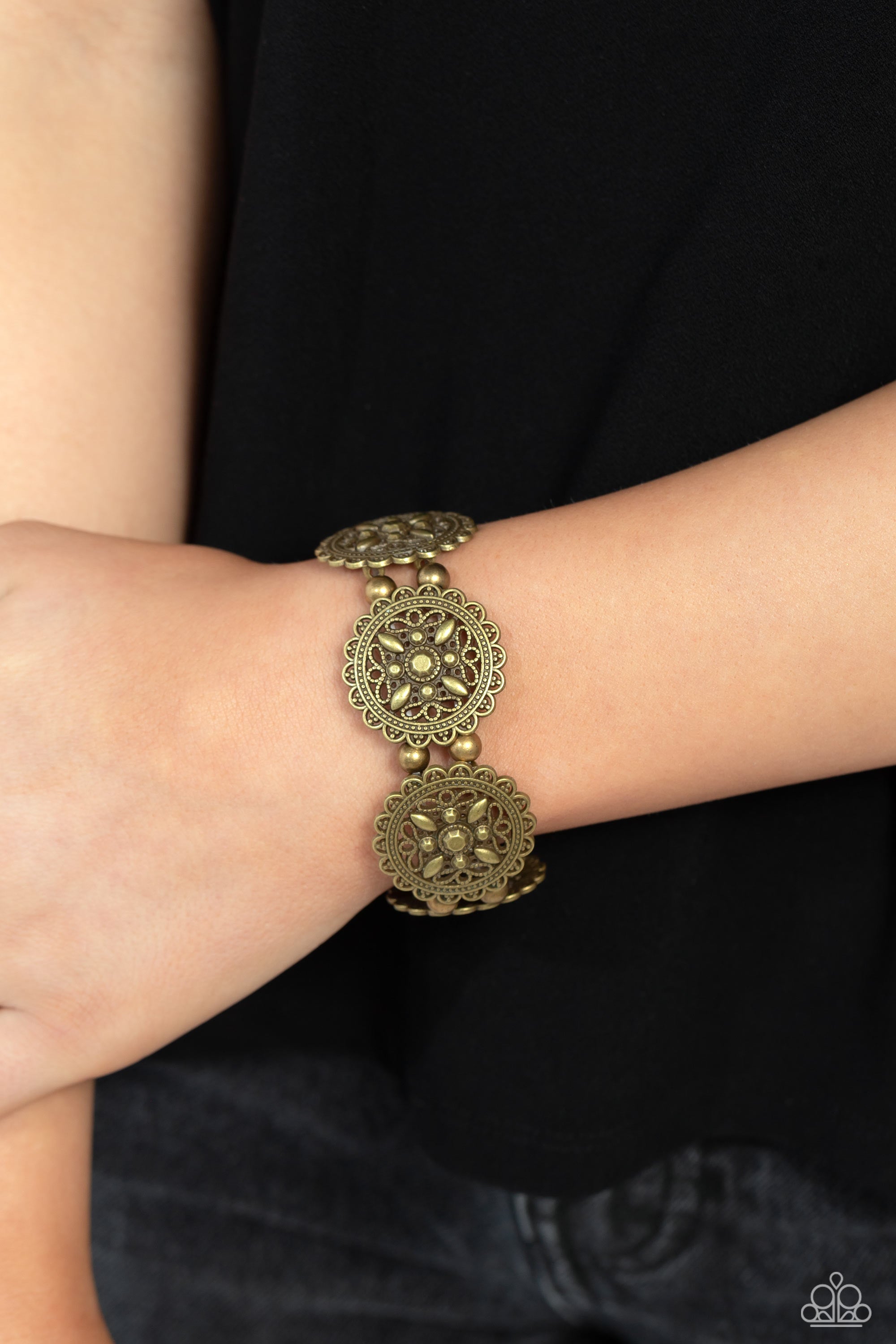 Molten Mogul Green Bracelet - Jewelry by Bretta
