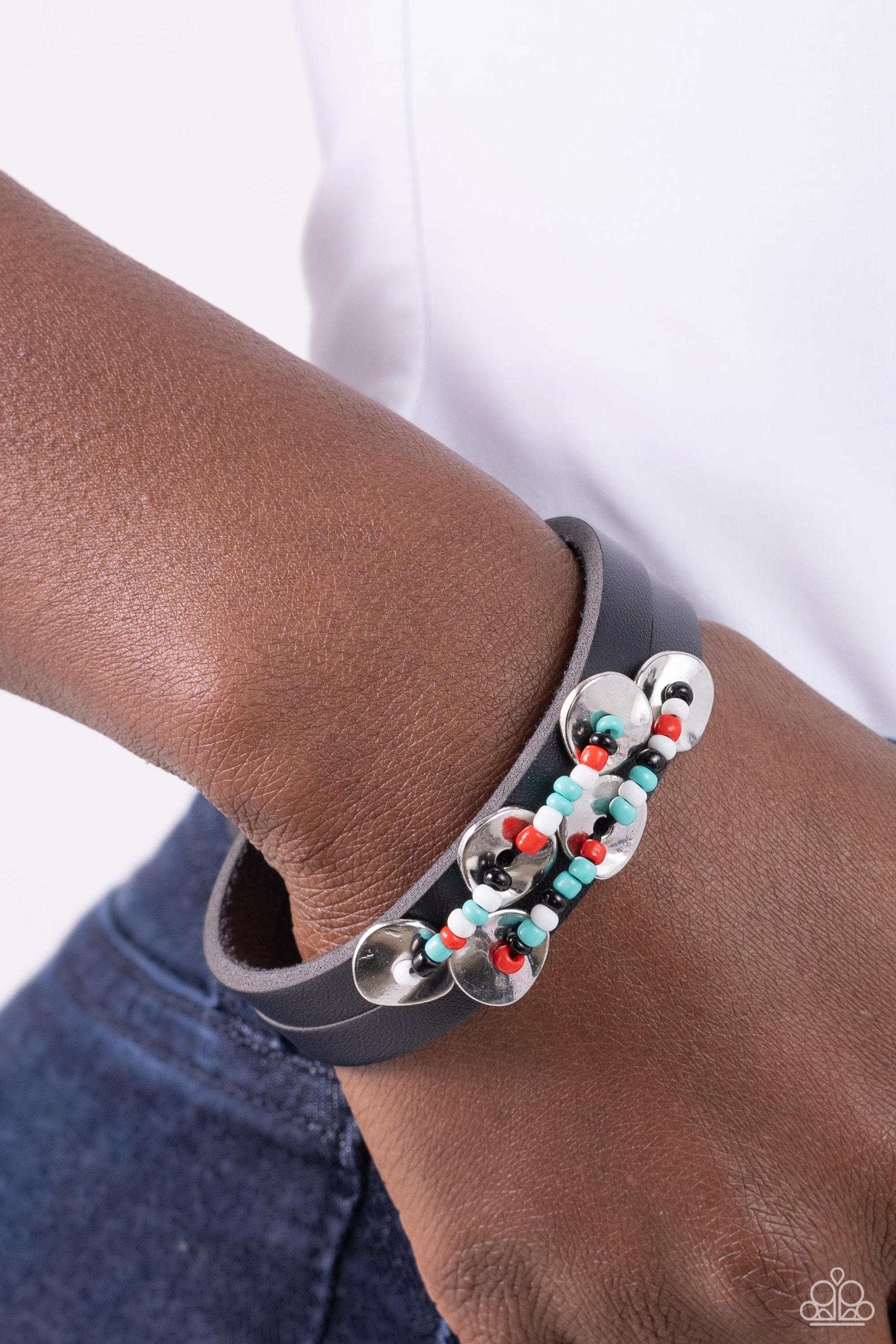 Social Sashay Black Bracelet - Jewelry by Bretta