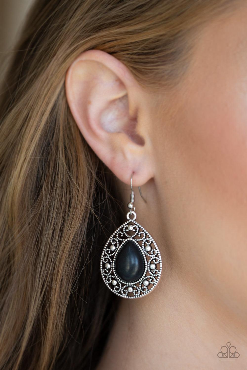 Paparazzi Accessories-Stone Story - Black Earrings - jewelrybybretta