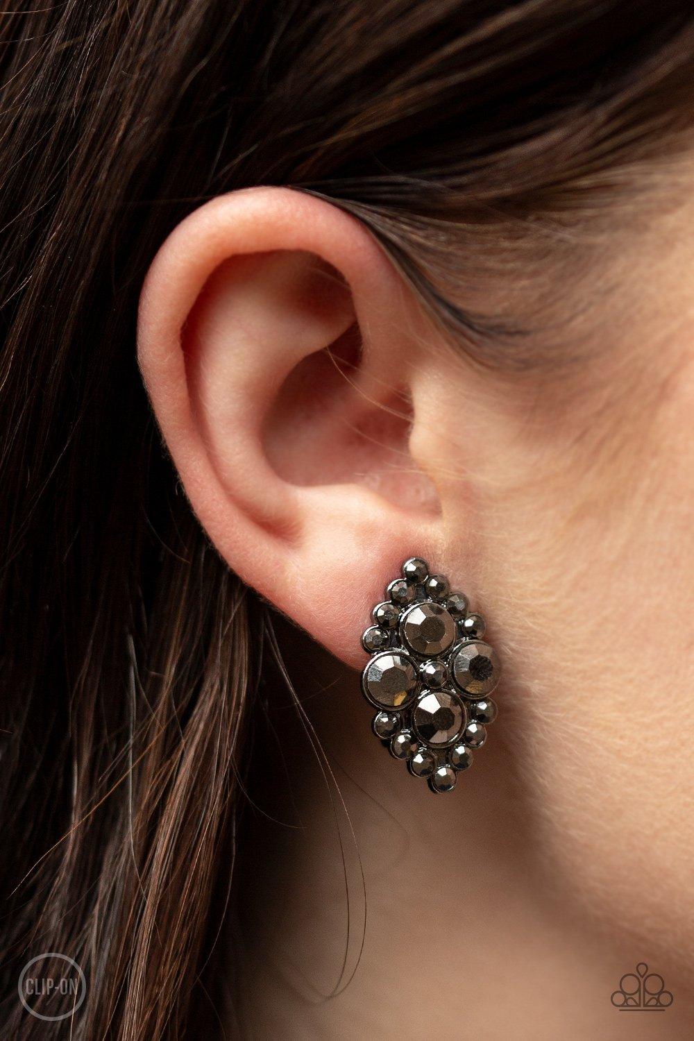 Paparazzi Accessories - City Gardens - Black Earrings 