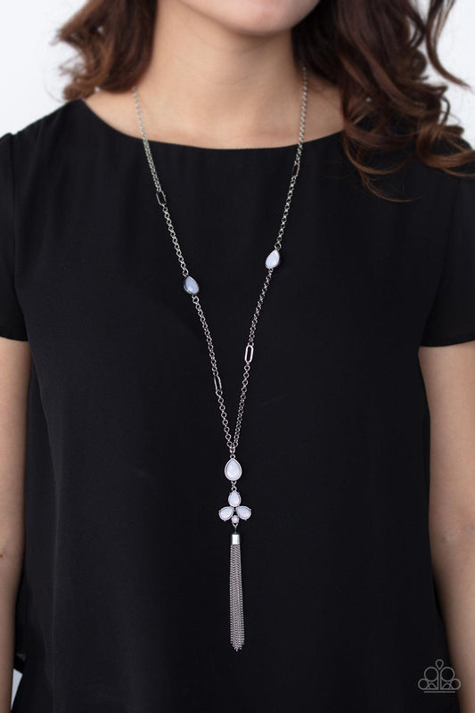 Paparazzi Accessories-Eden Dew - White Necklace