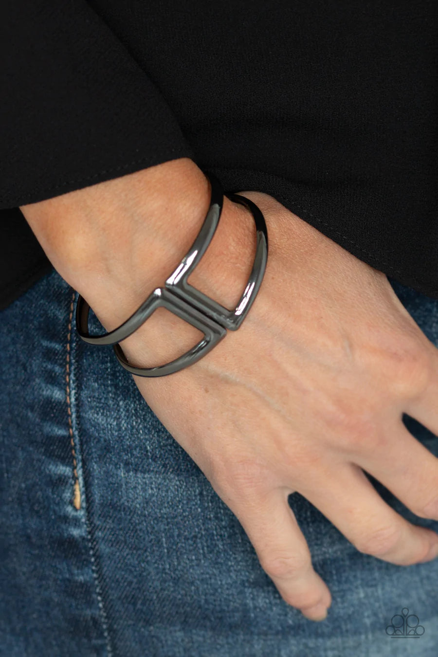 Geo Glam Black Bracelet - Jewelry by Bretta