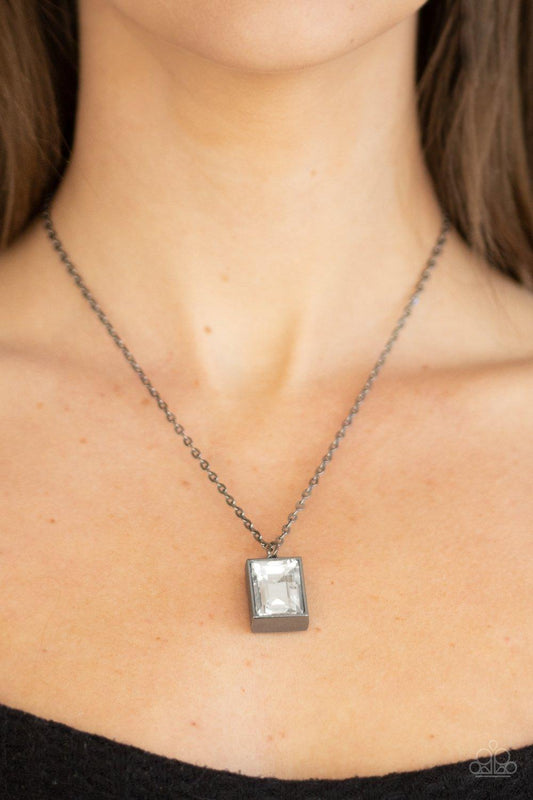 Paparazzi Accessories-Pro Edge - Black Necklace