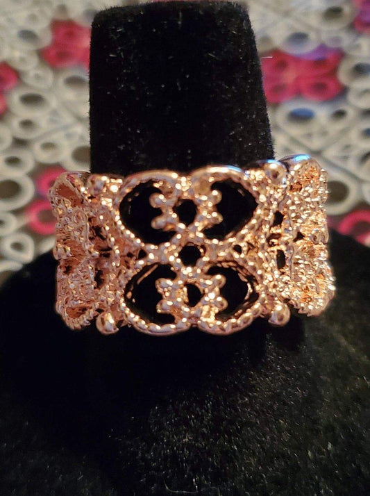 Paparazzi Accessories-Tell Me How You Really FRILL Rose Gold Ring
