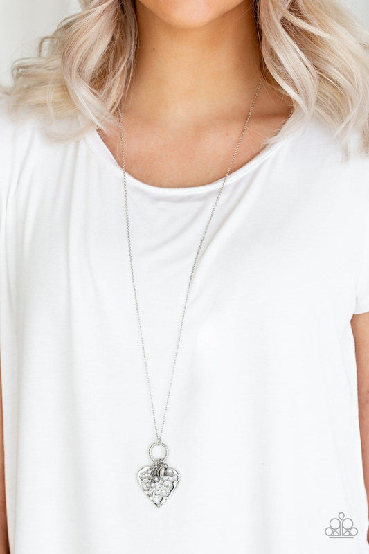 Paparazzi Accessories-Romeo Romance - Silver Necklace