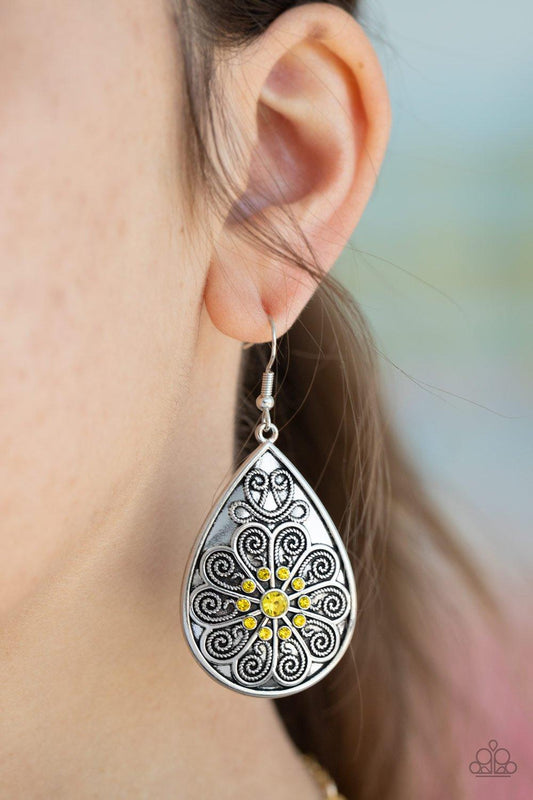 Banquet Bling Yellow Earrings - Jewelry by Bretta - Jewelry by Bretta