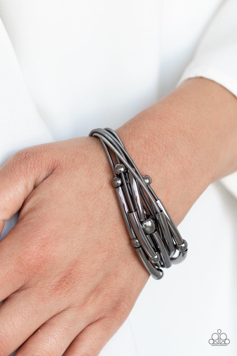 Molten Mogul Green Bracelet - Jewelry by Bretta