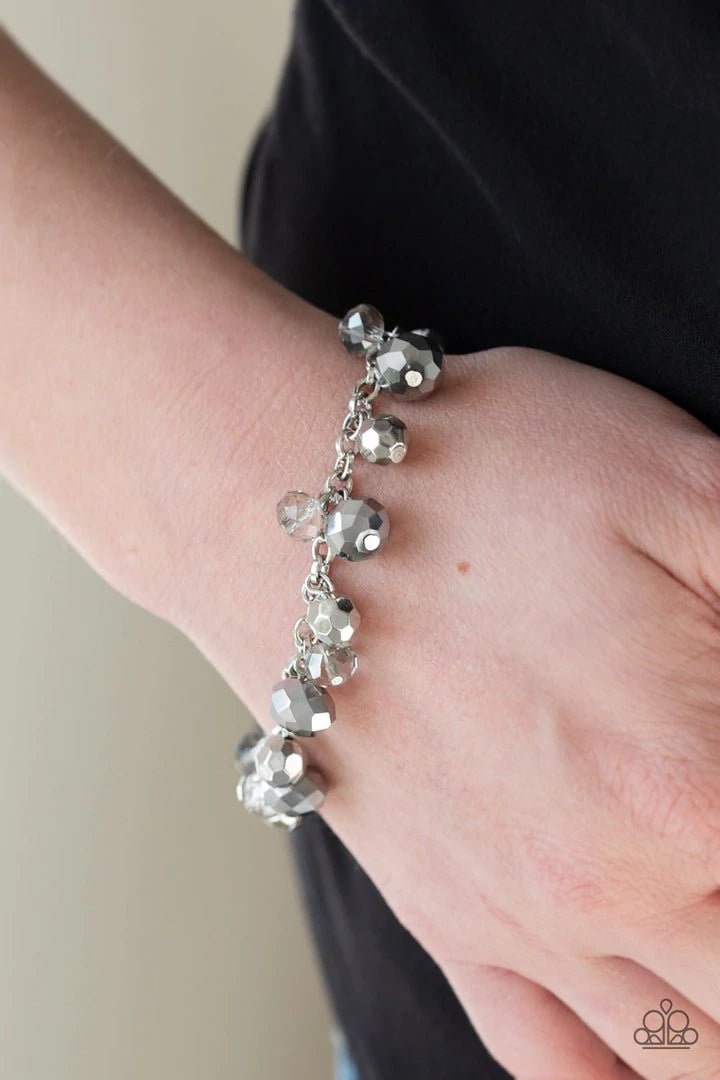 Molten Mogul Green Bracelet - Jewelry by Bretta