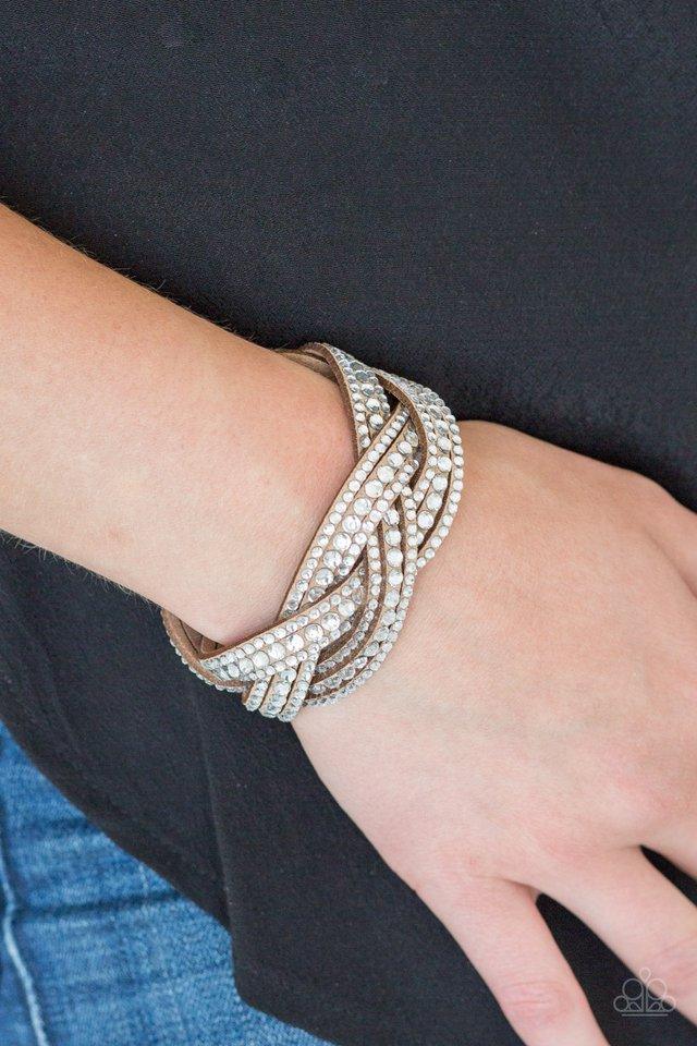 Molten Mogul Green Bracelet - Jewelry by Bretta
