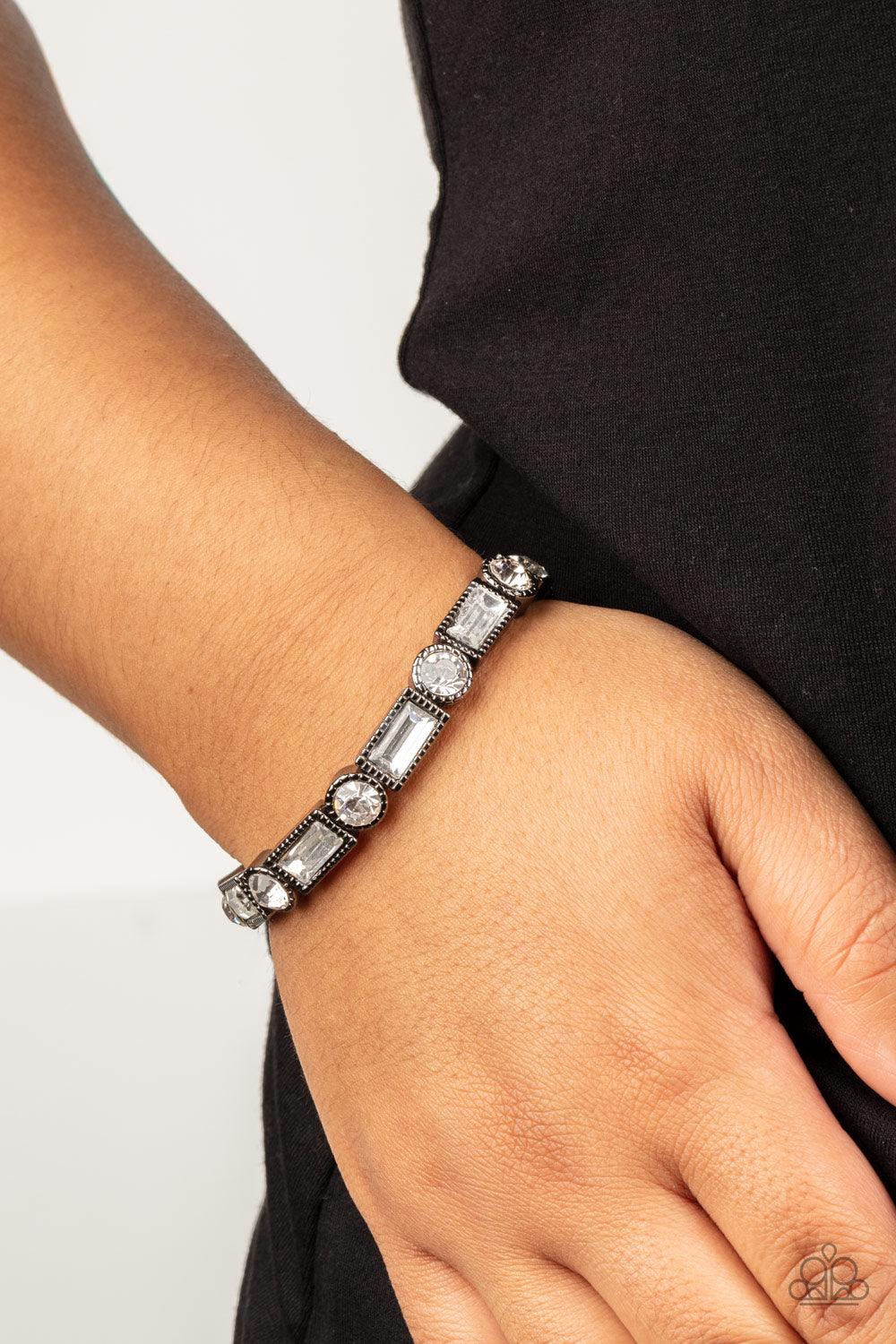 Molten Mogul Green Bracelet - Jewelry by Bretta